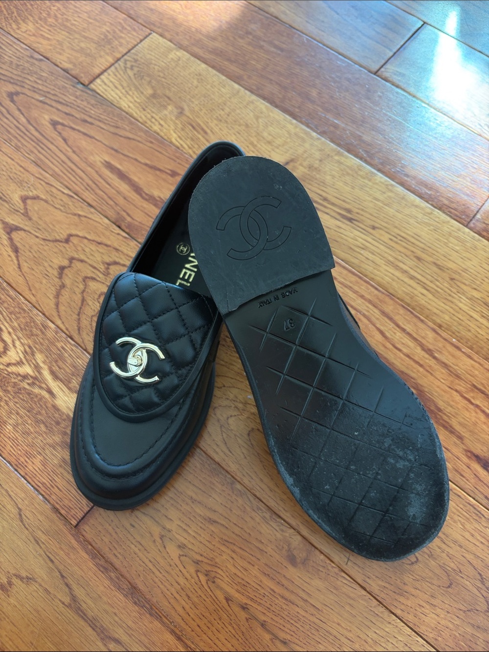 CHANEL Black Quilted Moccasins - Picture 7 of 11